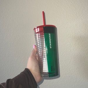 Starbucks holiday 18oz glass tumbler